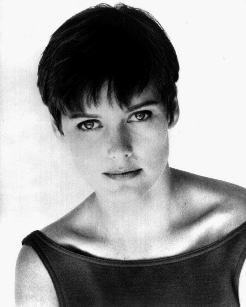 007系列电影中的“邦女郎”们