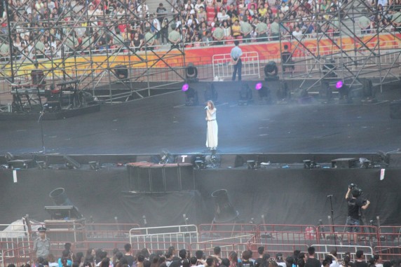 五月天“诺亚方舟|明日重生”鸟巢演唱会 - 2