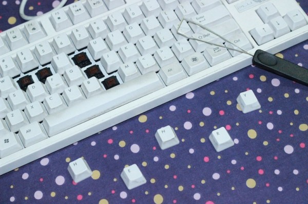 清洗机械键盘 - 1