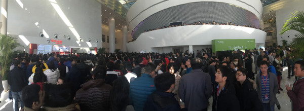 苍老师现身京东1