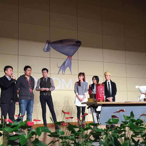 苍老师现身京东8